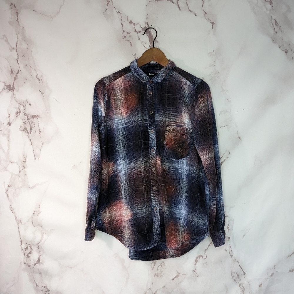 Urban Outfitters BDG Shirt Button Up Top Size Medium Tie Dye Long Sleeve Women